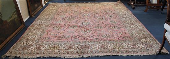 Tabriz carpet, 11ft 6in by 8ft 9in(-)